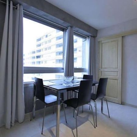 Appartement Avec Ascenseur La Defense Courbevoie Esterno foto