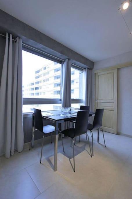 Appartement Avec Ascenseur La Defense Courbevoie Esterno foto