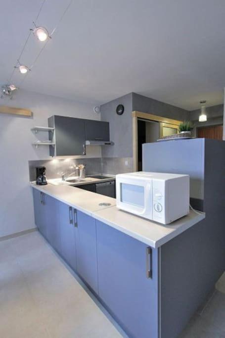 Appartement Avec Ascenseur La Defense Courbevoie Esterno foto
